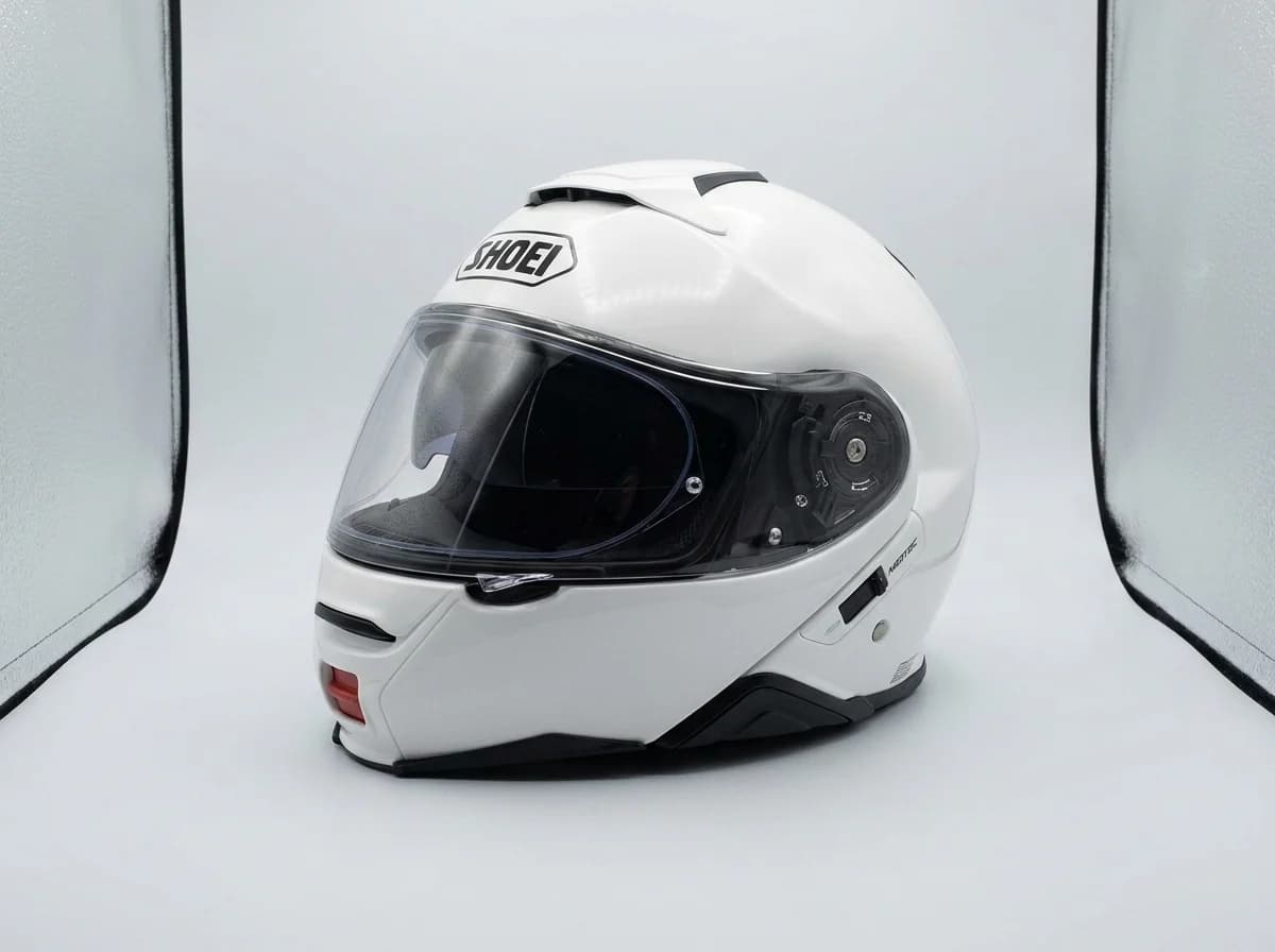 Shoei Neotec (white)
